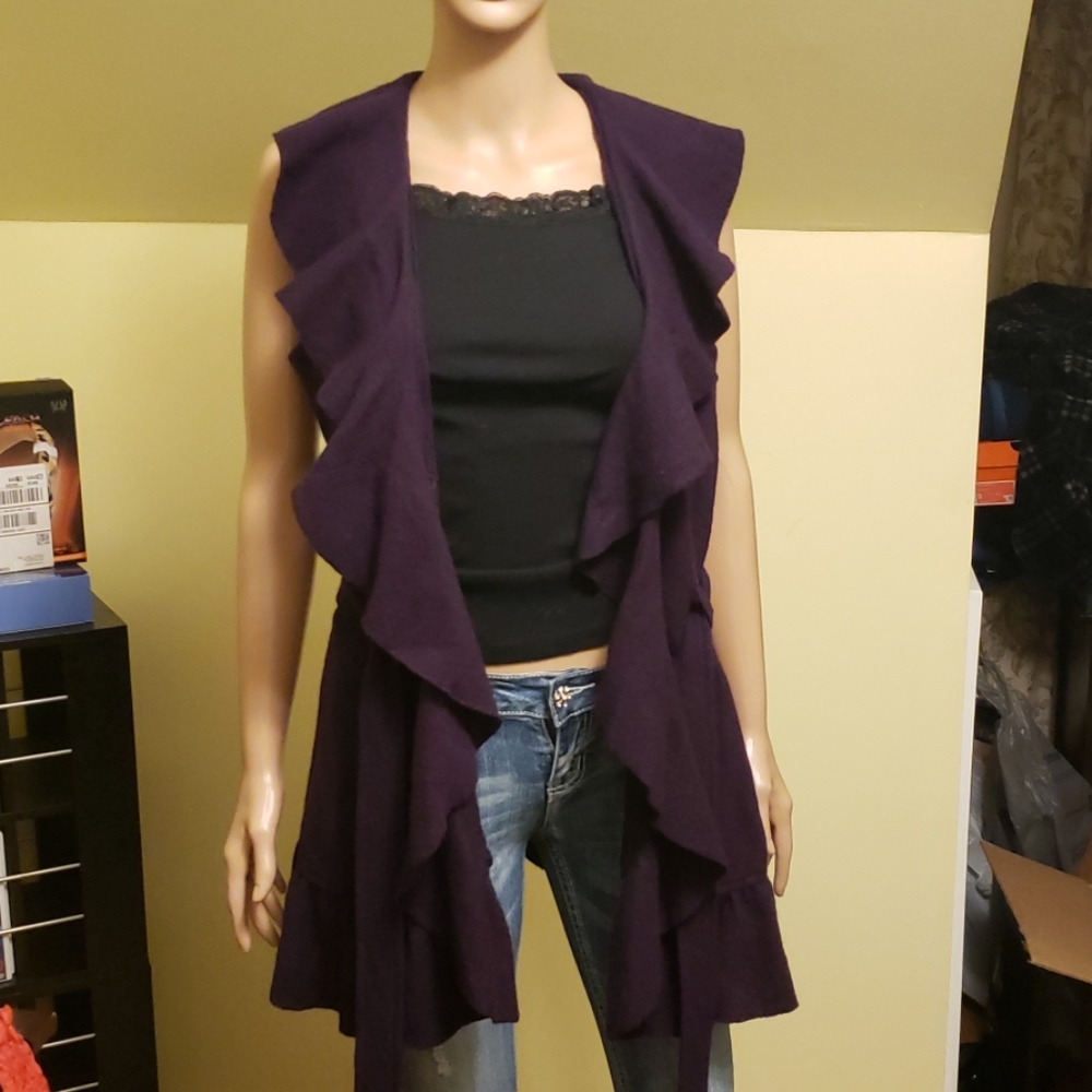 Sweater - Picture 3 of 8